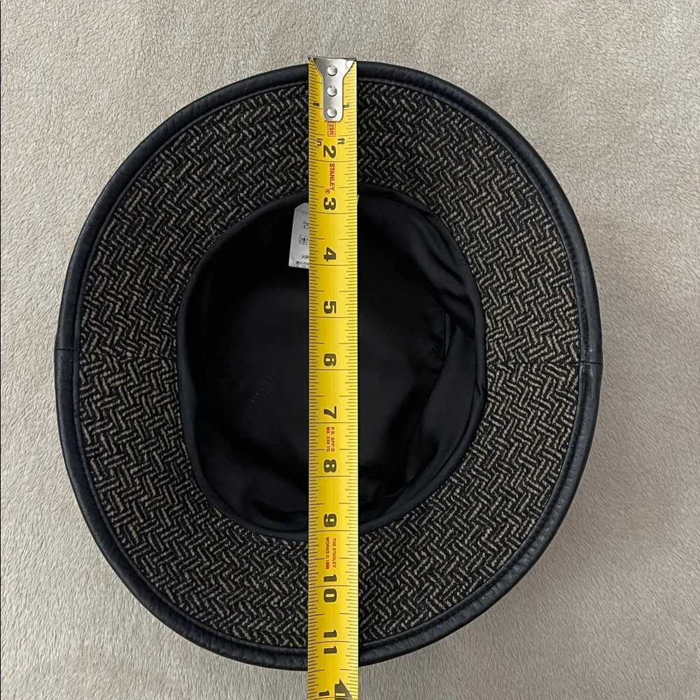 HERMES Bucket Hat in Herringbone Pattern